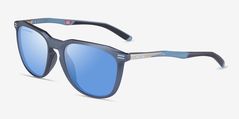 Oakley Thurso